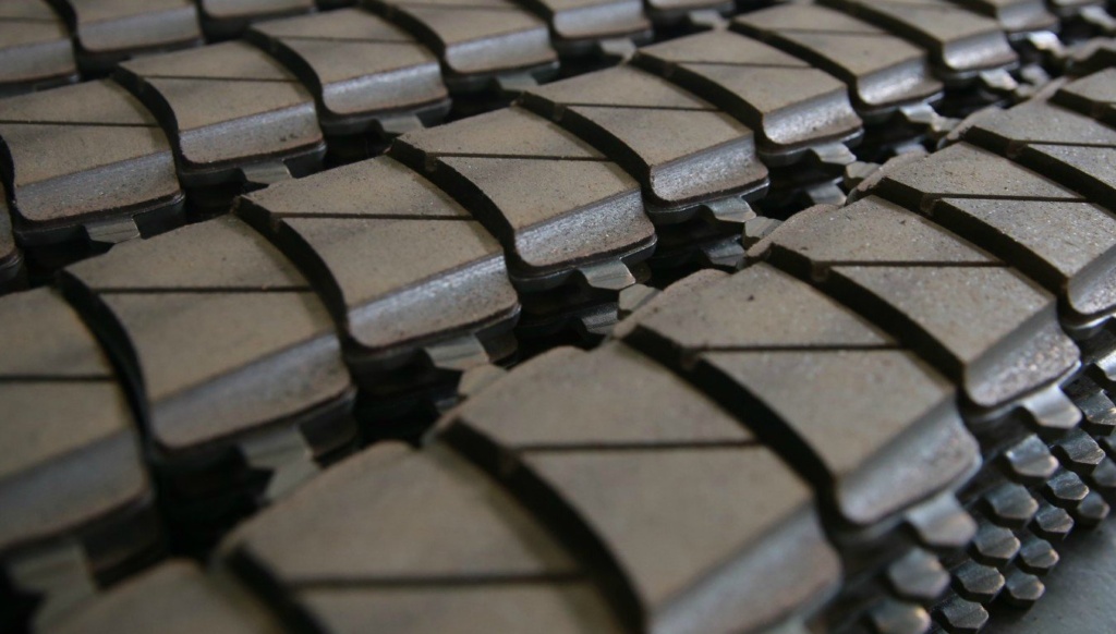Safety Reasons To Go For Genuine Brake Pads
